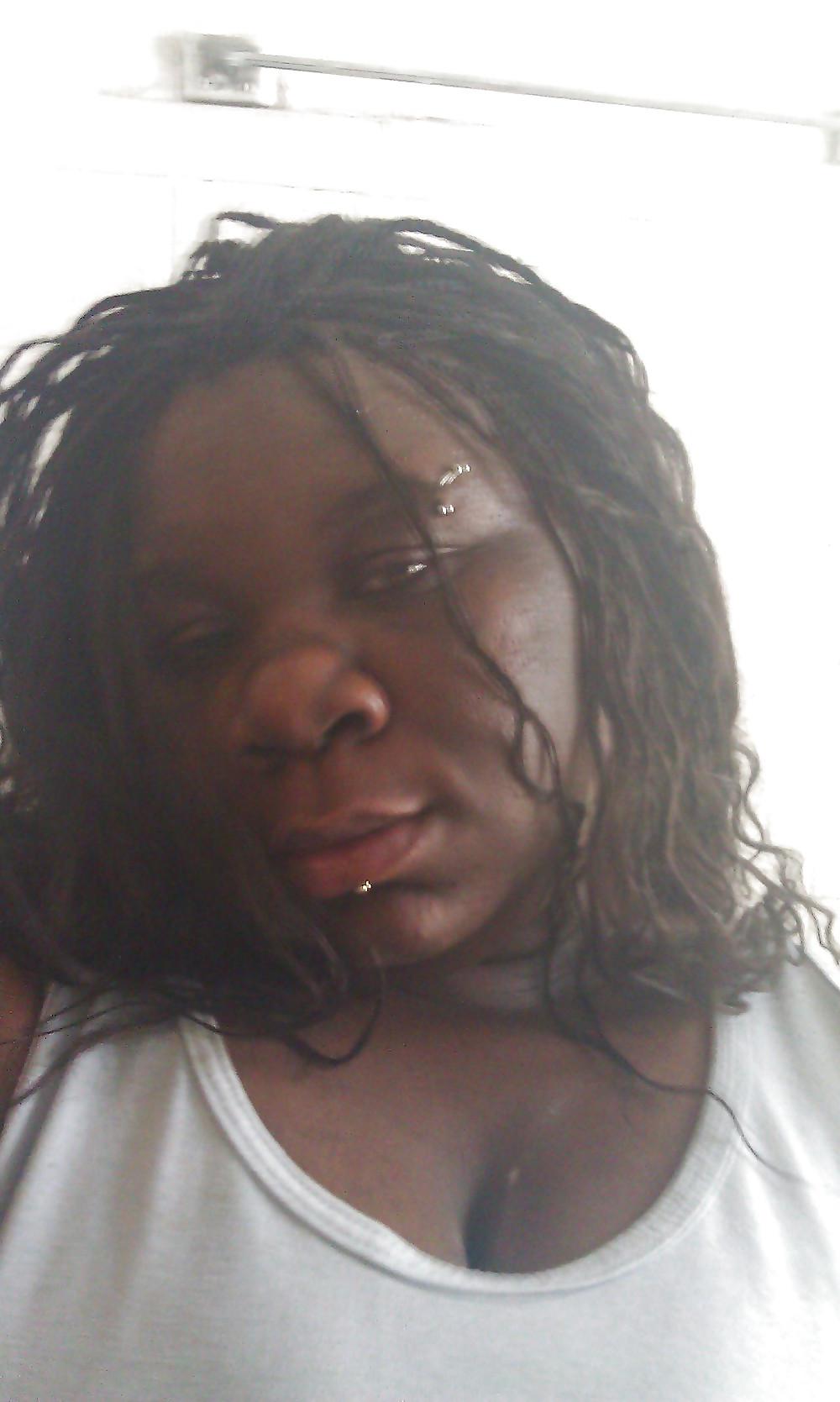 9P African whore