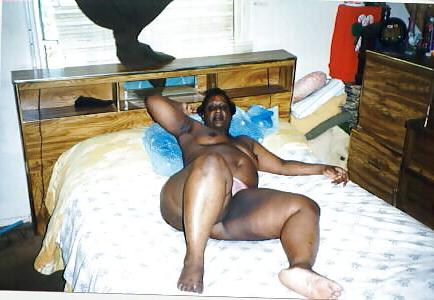 25P African women 