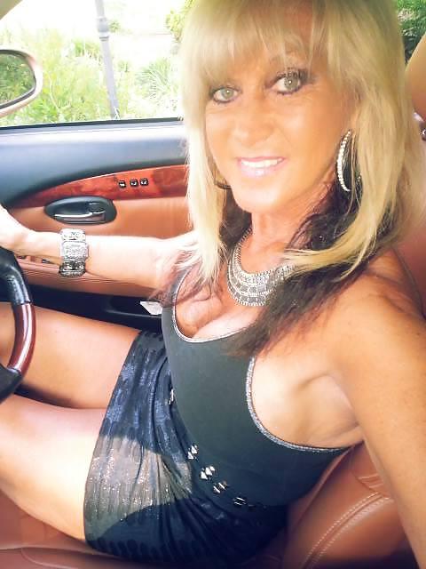 25P OLDER MATURE LADIES, BBWs, GILFs and AGED SLUTS