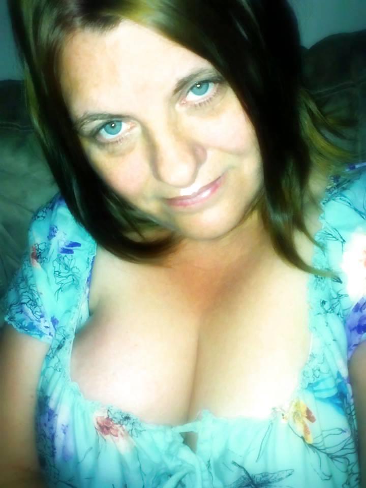 25P OLDER MATURE LADIES, BBWs, GILFs and AGED SLUTS