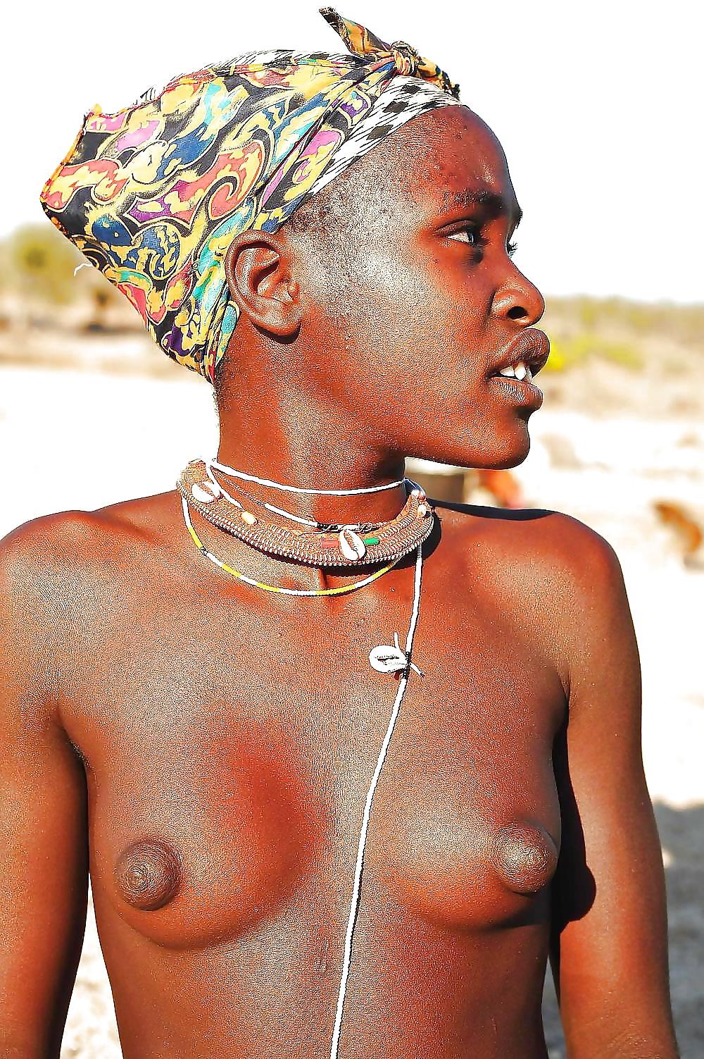25P Nude africa 7