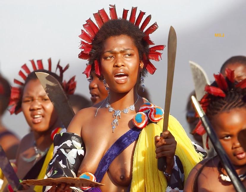25P Exotic African Tribal Beauties 