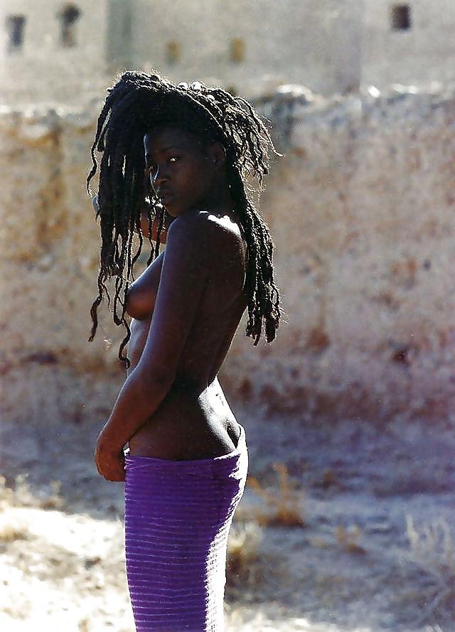 25P Nacktes Afrika 2