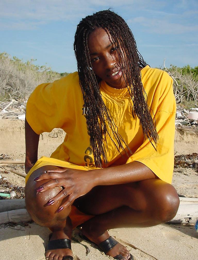 24P African hottie Az 2