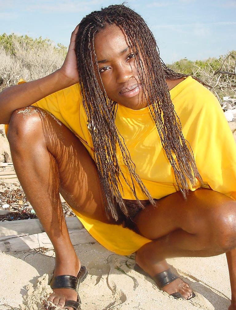 24P African hottie Az 2