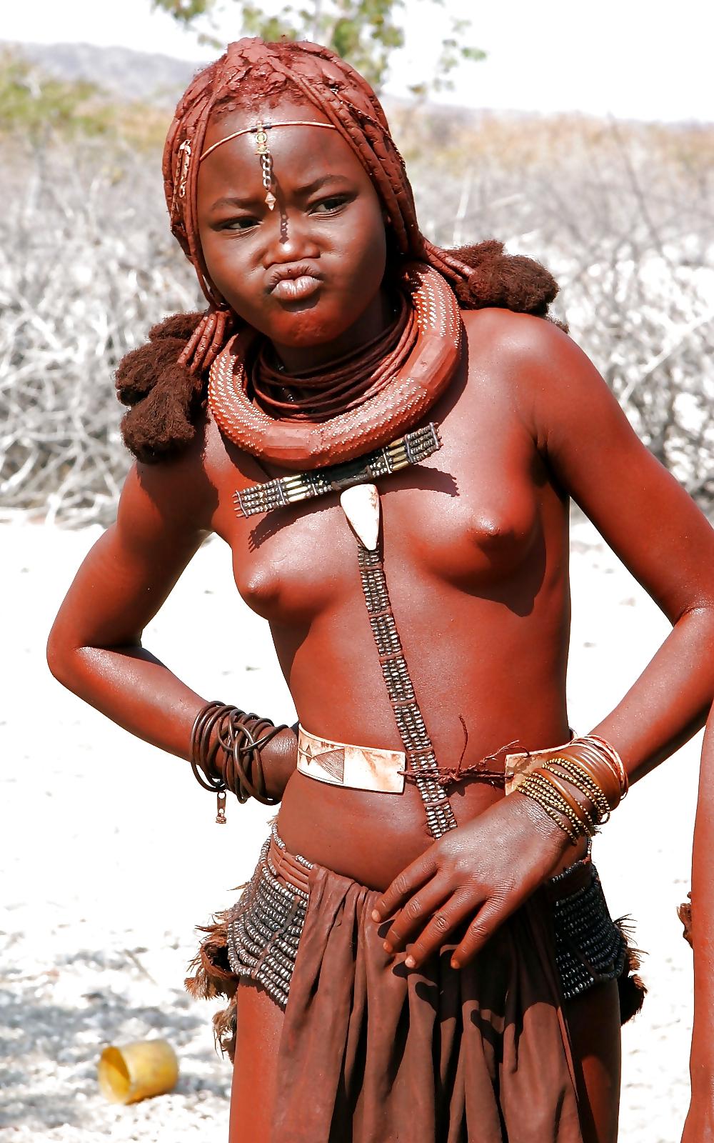 25P AFRICAN TRIBES 01