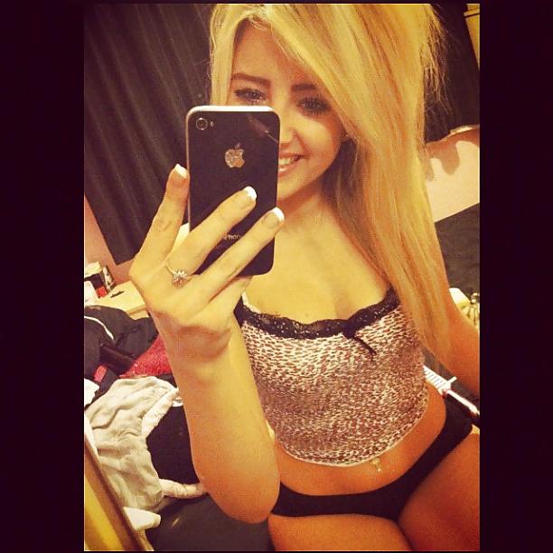 15P Exposed slut: kelsey aged 18