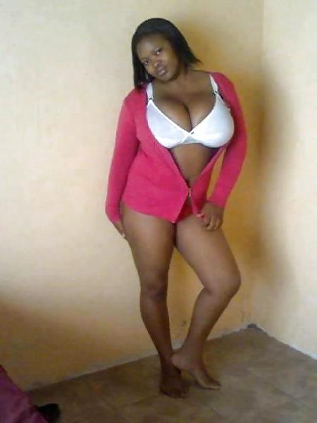 25P South African Babes, Pussy and Ass (Local is Lekker)