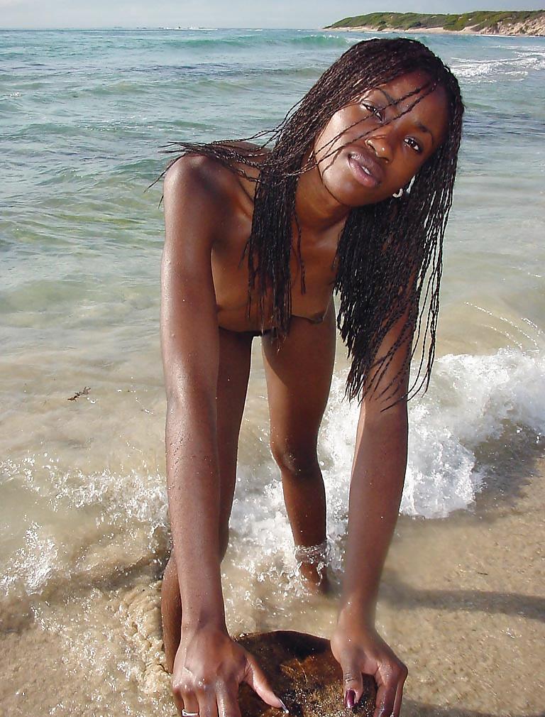 25P African hottie Az