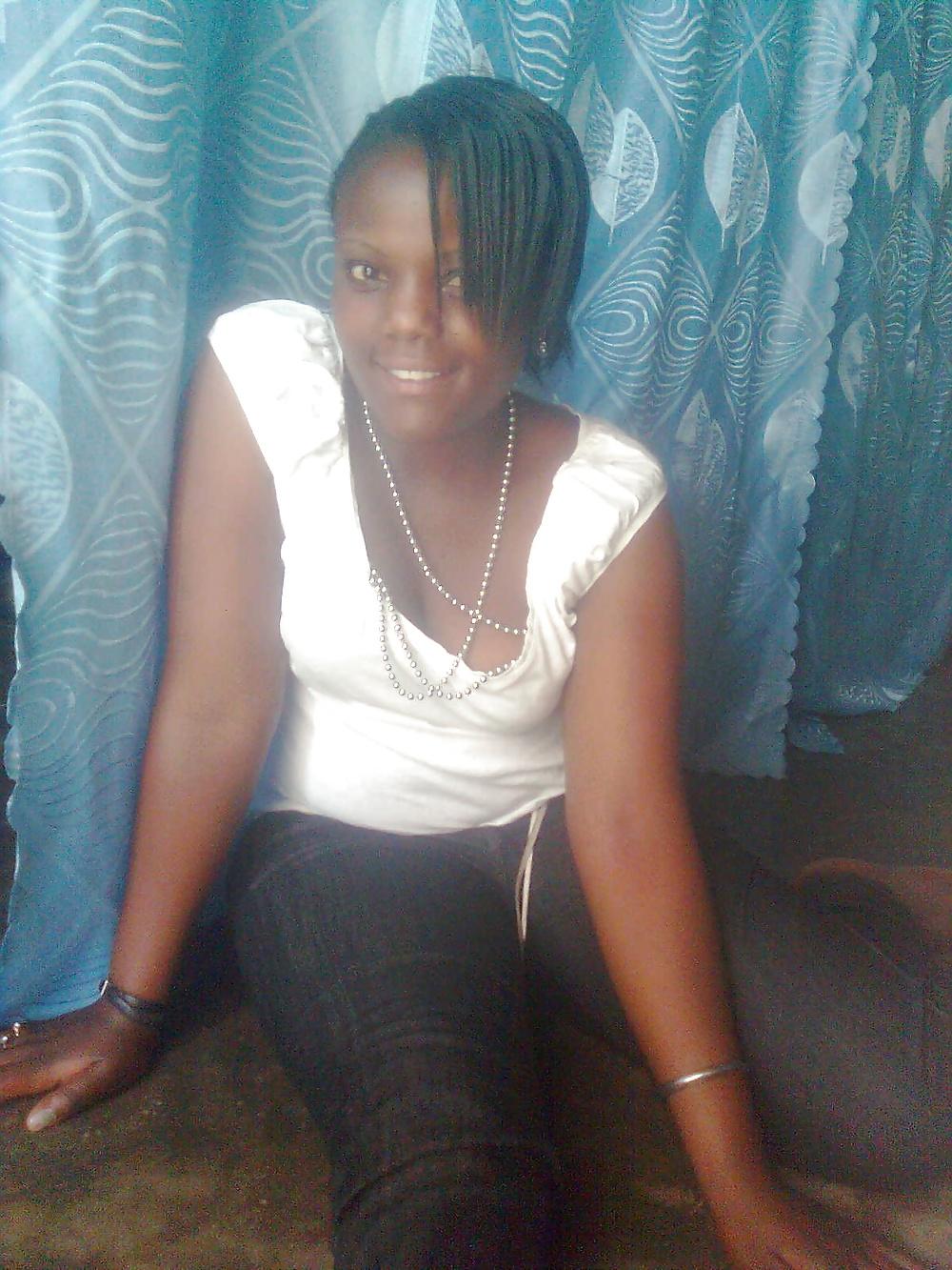 25P African Girls