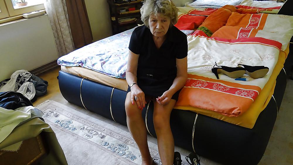 21P Granny Audrey  aged 71