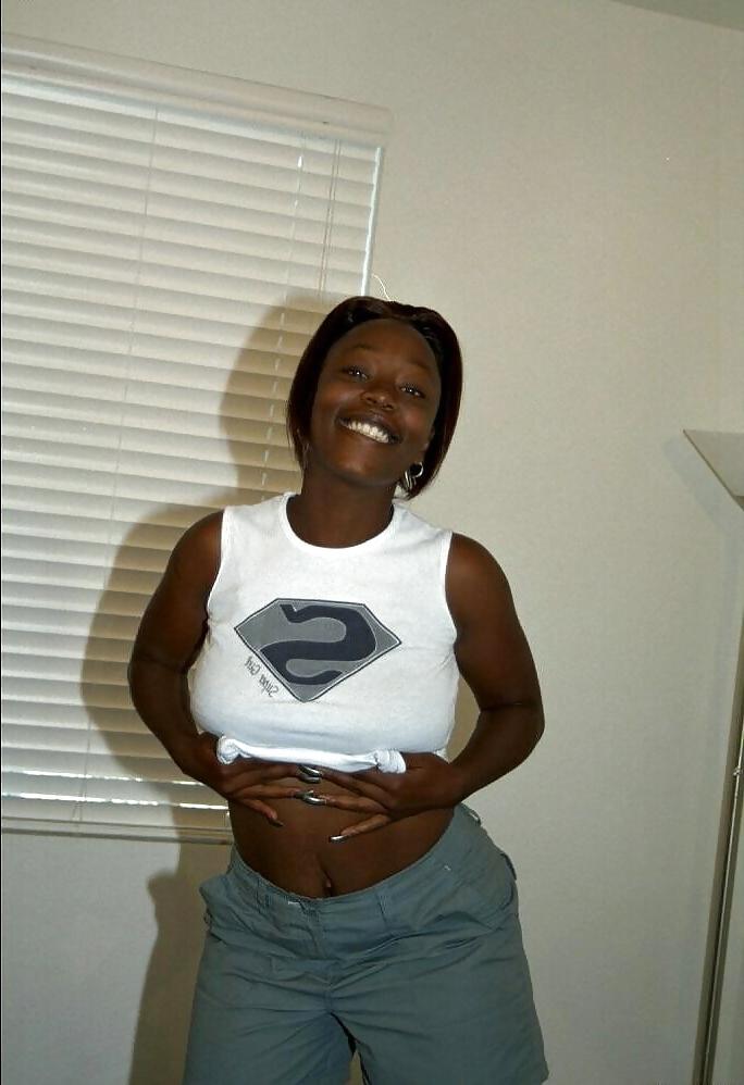 25P Sexy African Milf From The Hood