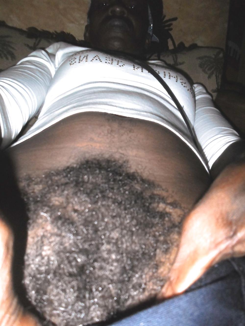 25P Hairy African Girls