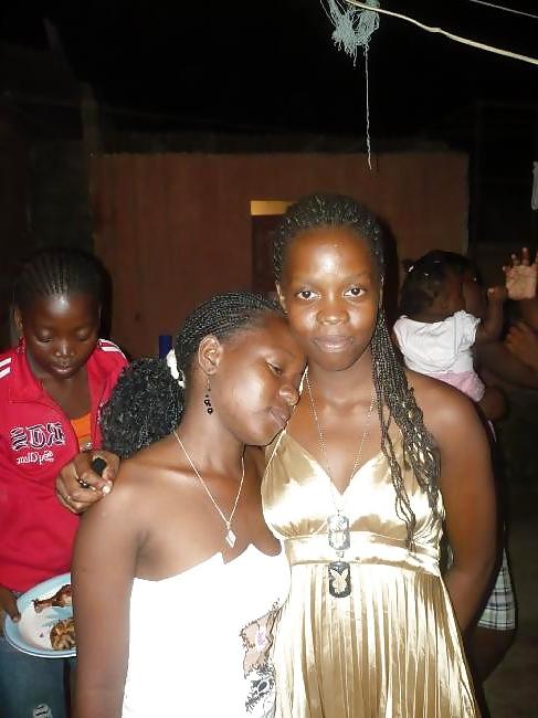 25P AFRIKANISCHE SEXY NN-MÄDCHEN VI