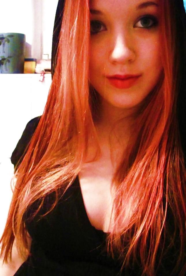 20P Exposed slut: Anneke aged 19