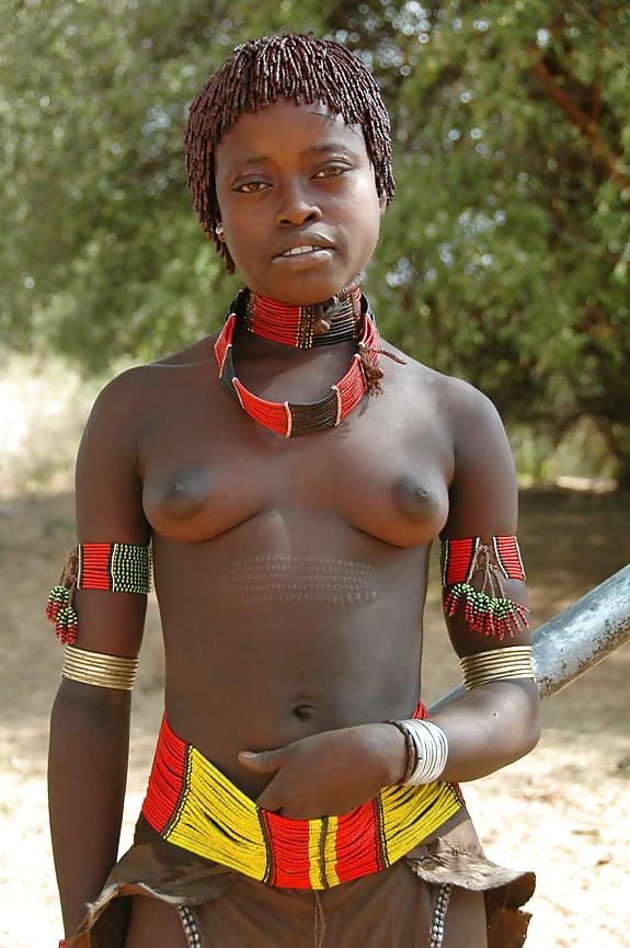 25P African beauty