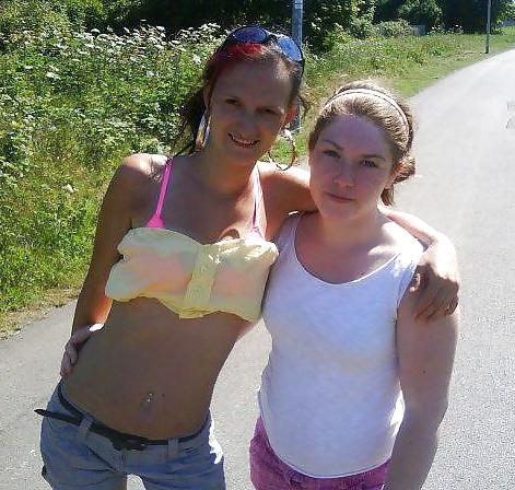 11P Skinny Chav mom aged 26 from Hull British , English, UK