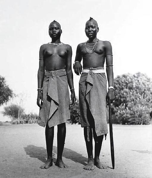 25P African Amateurs