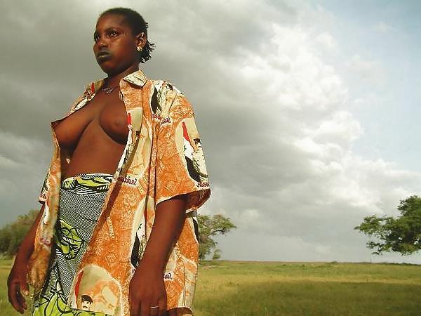 25P African Amateurs