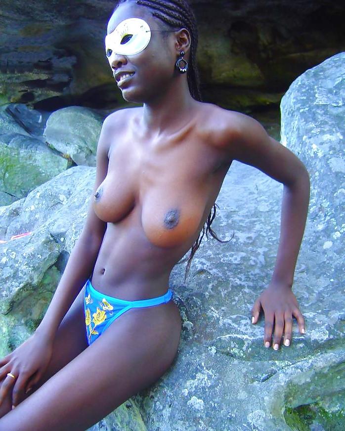 25P African Wife#13