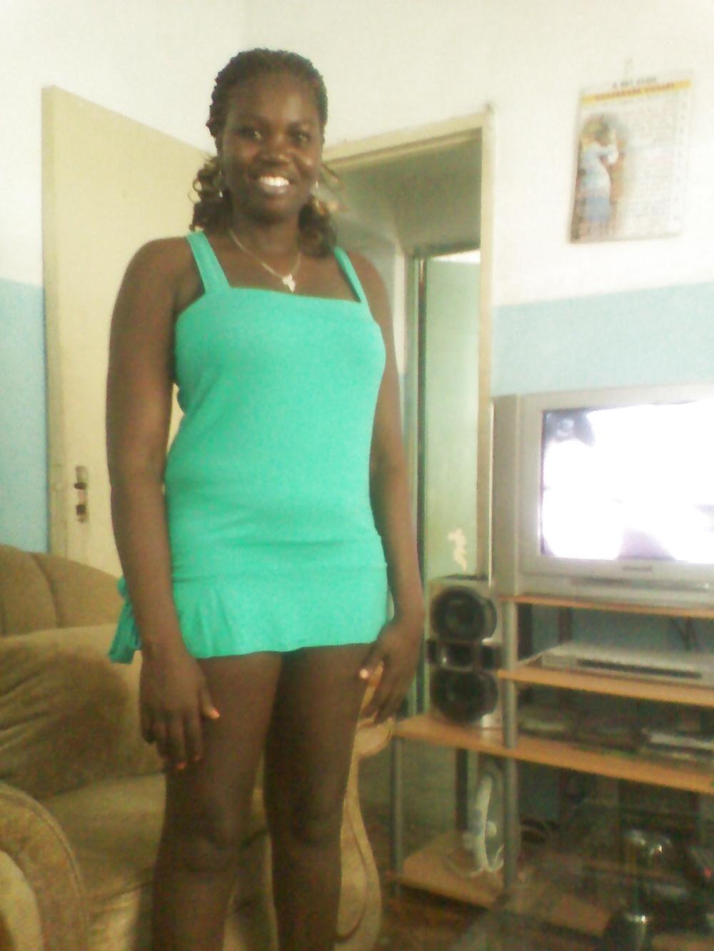 23P Felisha 22 years from Kenya Africa