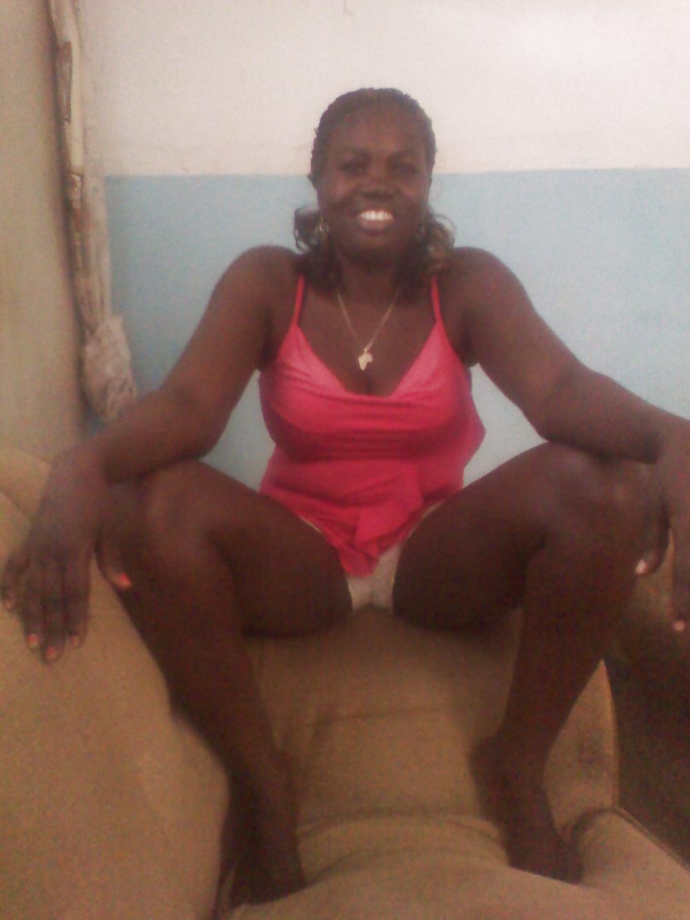 23P Felisha 22 years from Kenya Africa