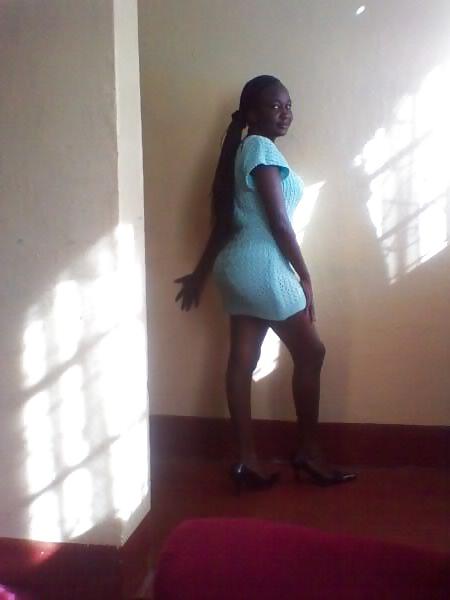 25P Janis 19 years from Kenya Africa, so hot fucking girl