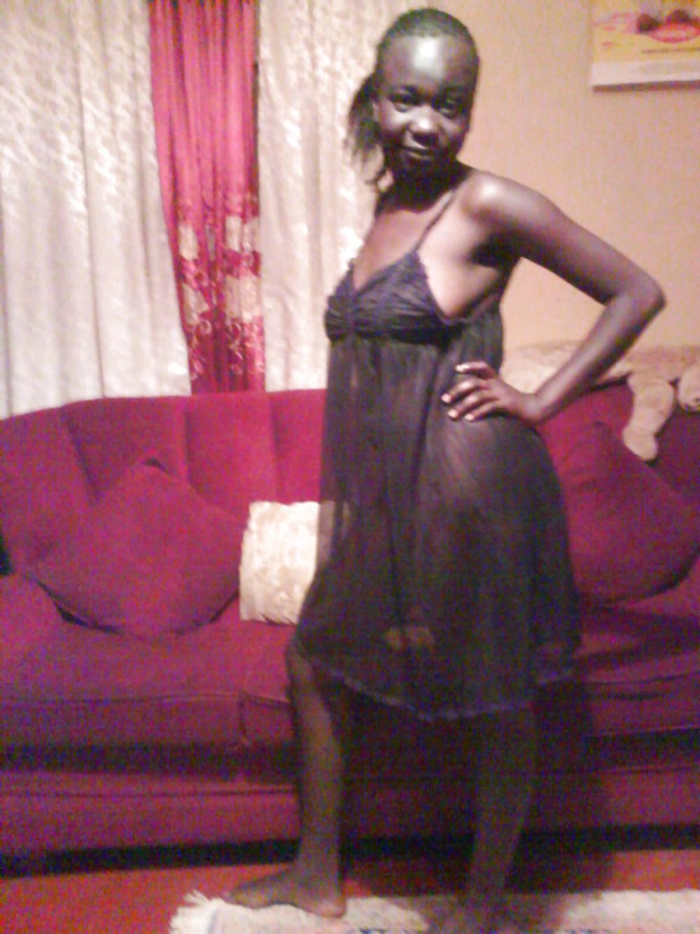 25P Janis 19 years from Kenya Africa, so hot fucking girl