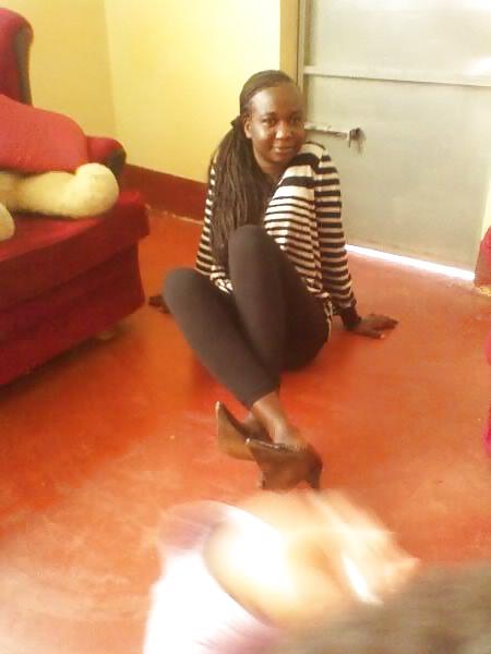 25P Janis 19 years from Kenya Africa, so hot fucking girl
