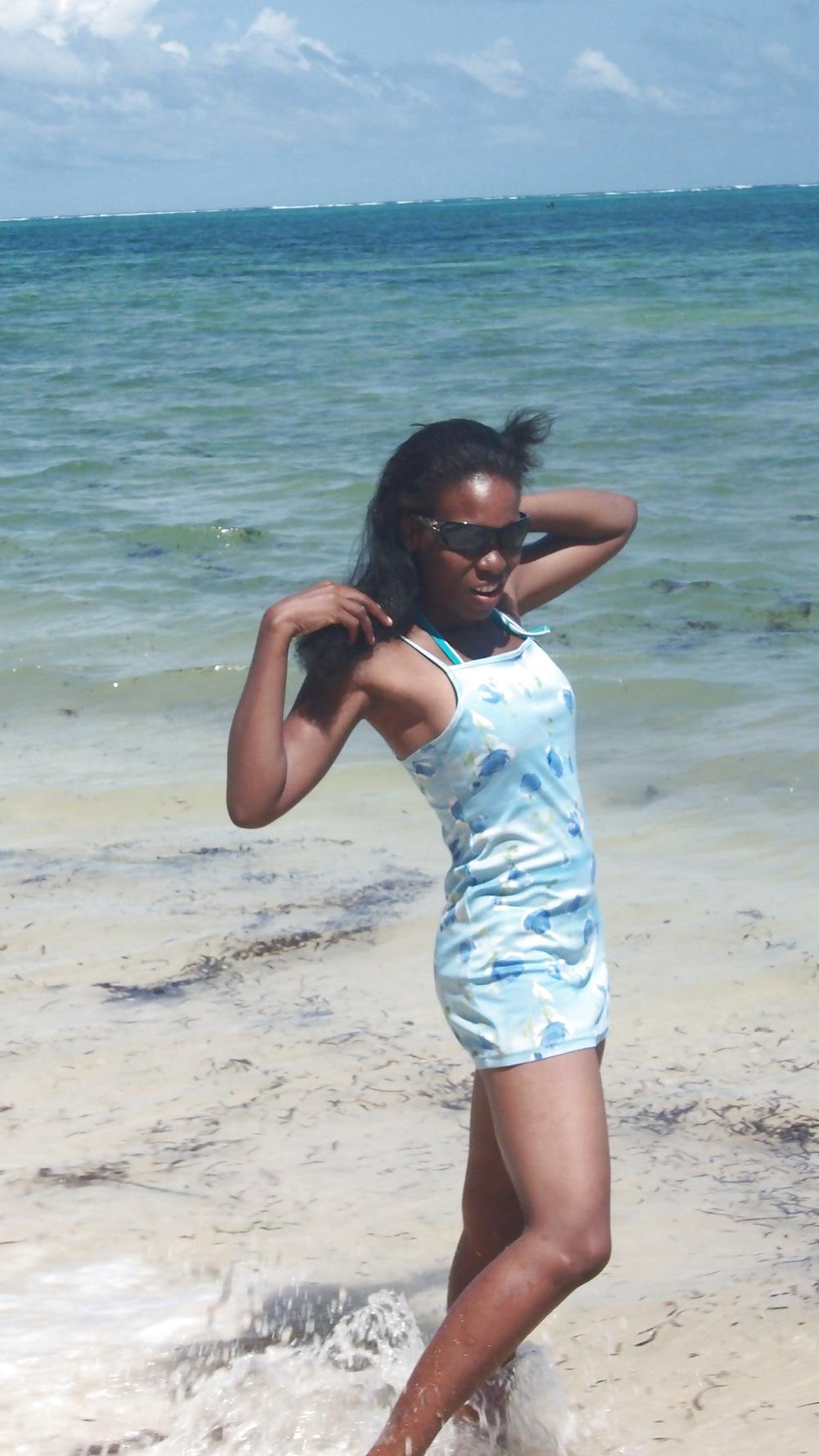 19P Hot Eveline from Kenya Africa