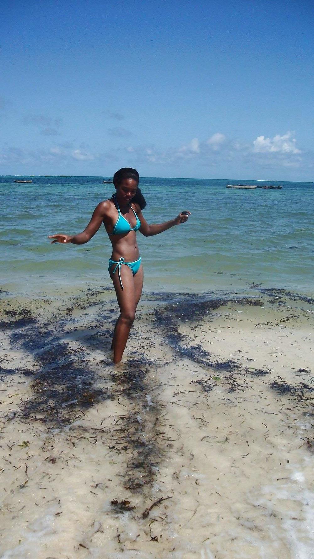 19P Hot Eveline from Kenya Africa