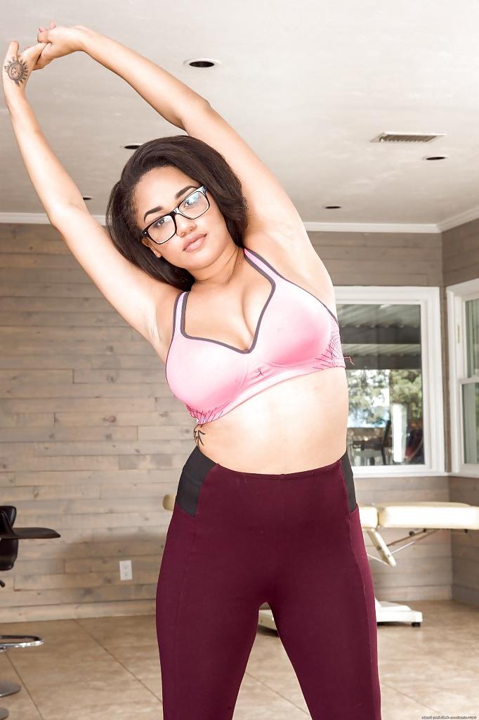 25P Julie Kay - Aerobics