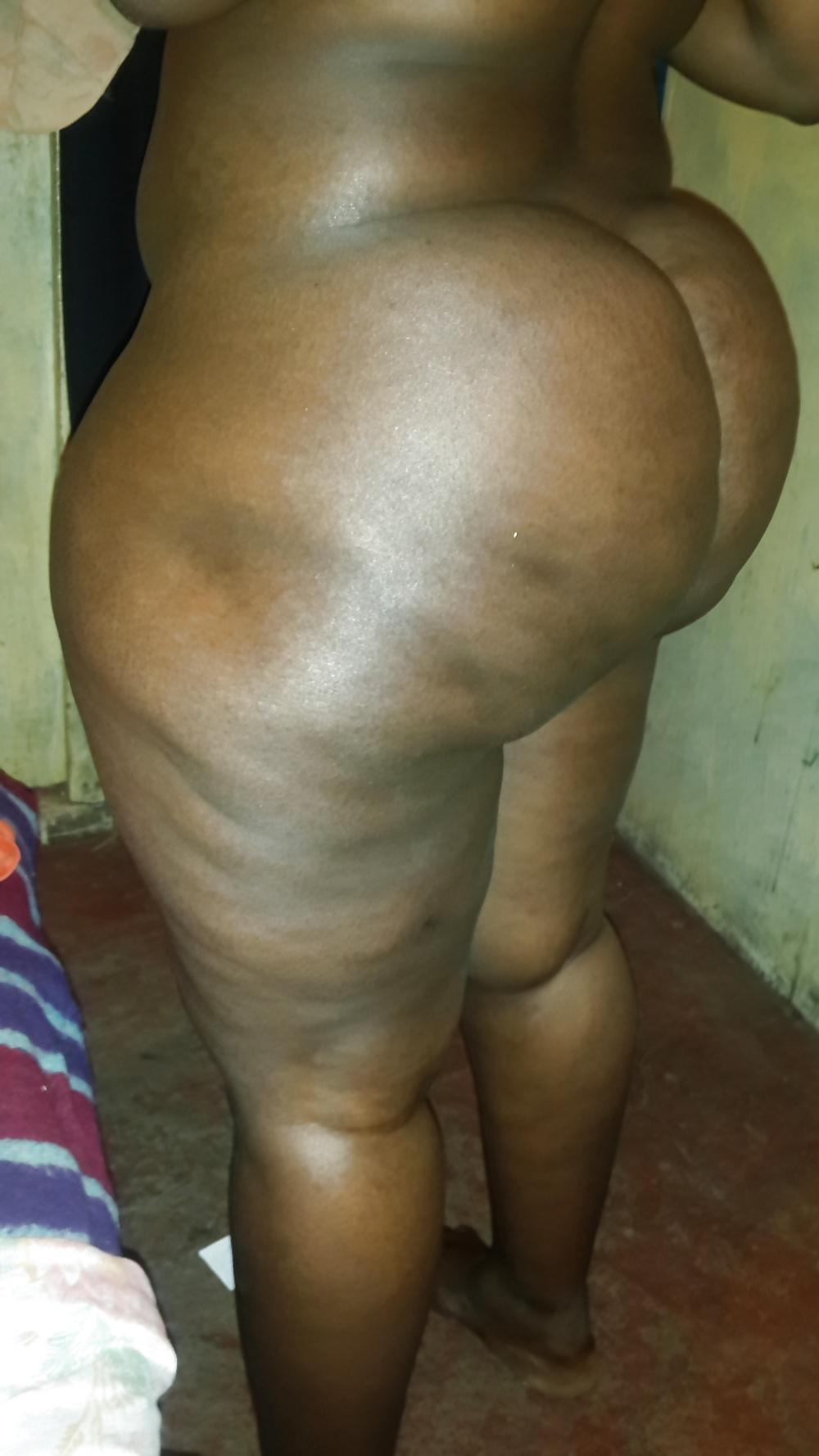 16P NEW: BIG AFRICAN BOOTY