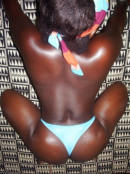 4P African bitch