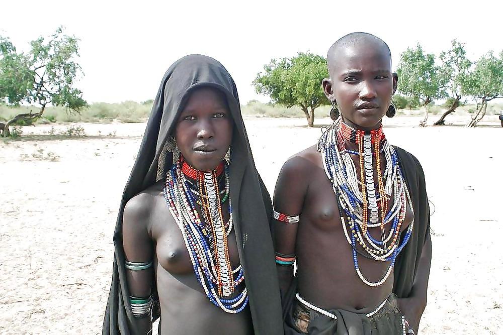 25P African