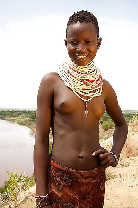 25P African Tribes 04