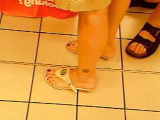 25P Candid Feet From South Africa