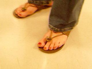 25P Candid Feet From South Africa