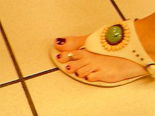 25P Candid Feet From South Africa