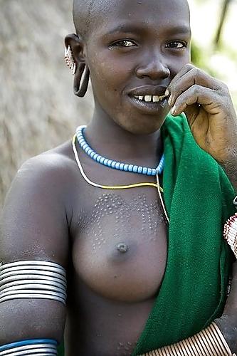 18P African Girls.. You like them? Please comment them