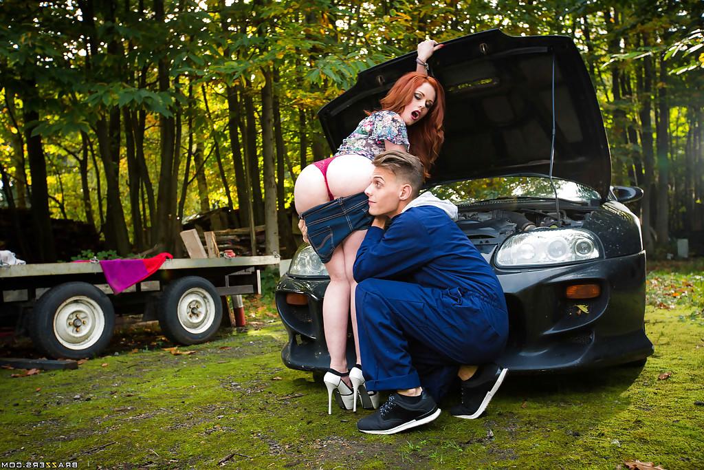 16P Redheaded Euro teen Ella Hughes blowing a big cock outdoors