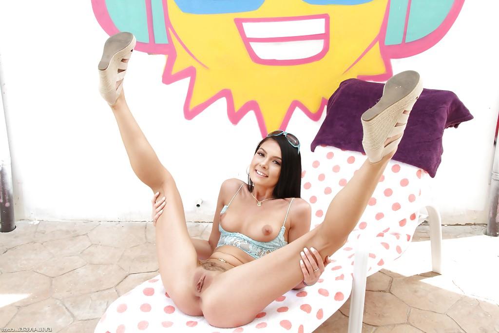 16P Brunette pornstar Marley Brinx flashing her bikini bottoms outdoors