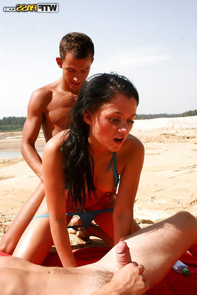 16P Cock starving hottie has a fervent groupsex with studly lads outdoor