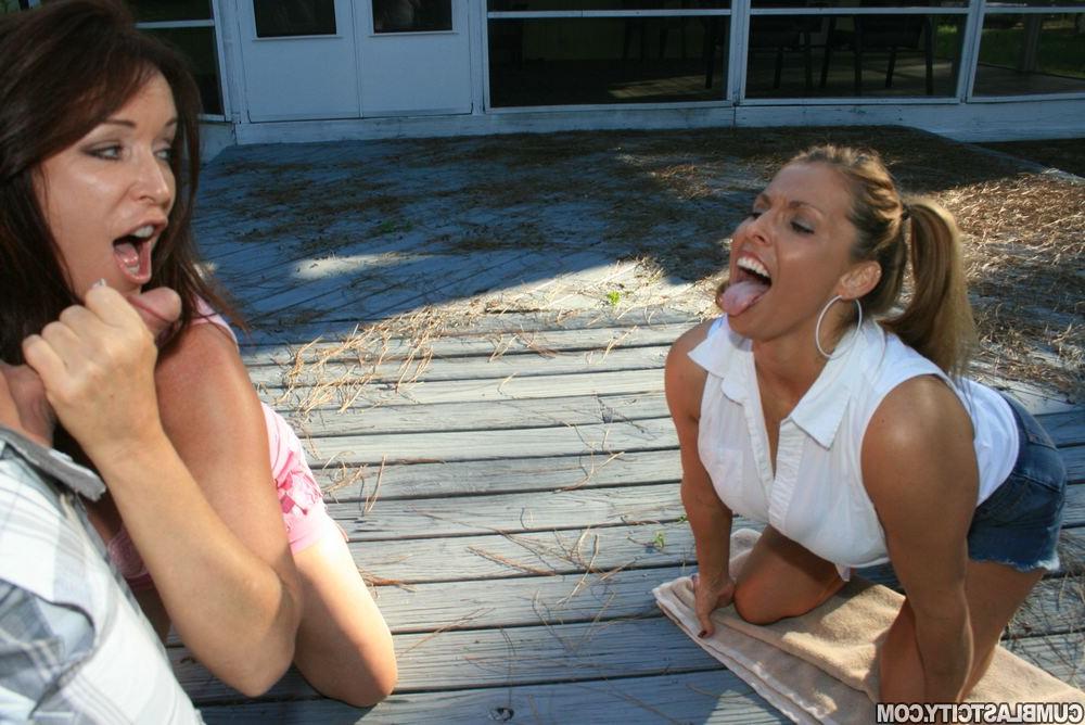 16P Big busted MILFs sharing a cock and getting bukkaked outdoor
