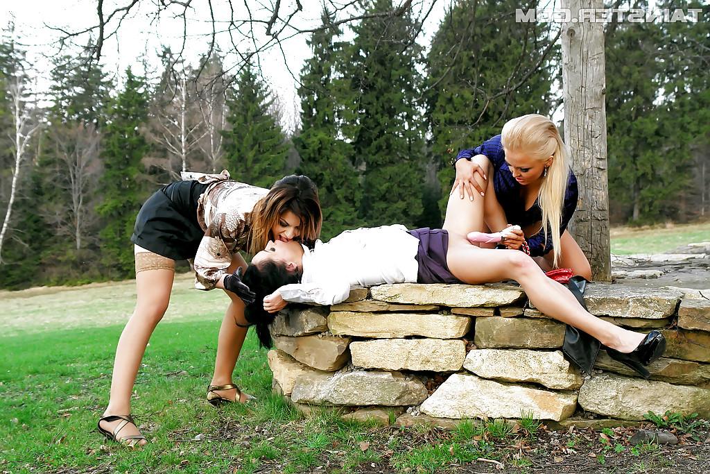16P European fetish ladies have fully clothed lesbian threesome outdoor