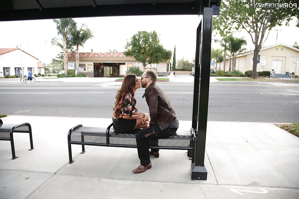16P Reality sex scene with an beautiful babe August Ames and her man outdoor