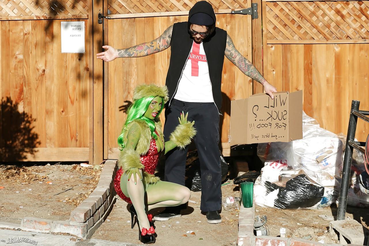 15P Tattooes cosplay girl Joanna Angel ass fucking and deepthroating outdoors
