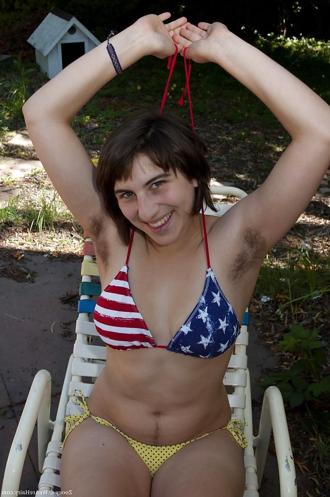16P Busty babe with hairy armpits Zooey taking off her bikini outdoor