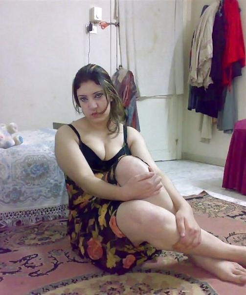15P Arab ladies from here and there 