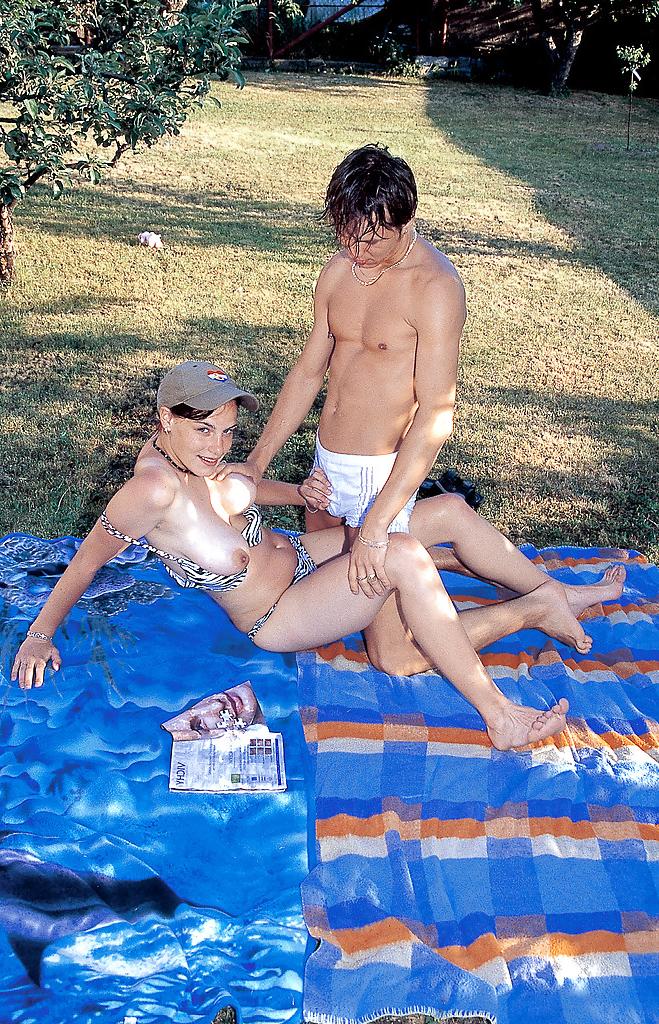 16P Busty teen babe gives a blowjob and gets her holes drilled outdoor